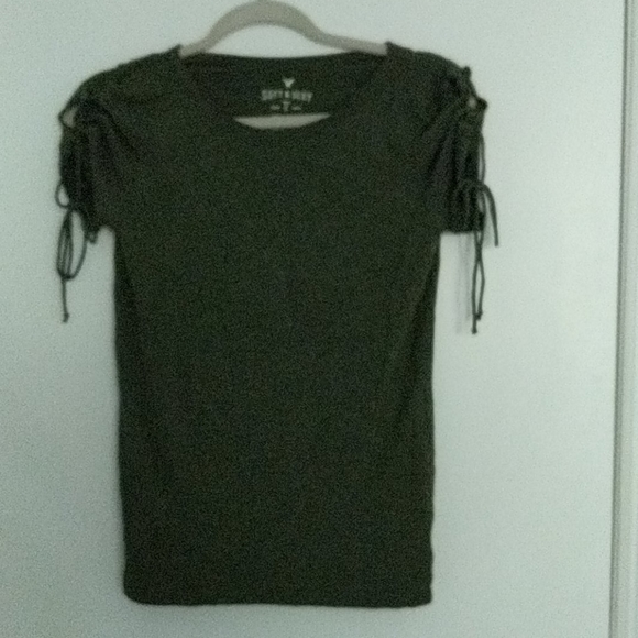 American eagle olive green shoulder tie top - Picture 1 of 3